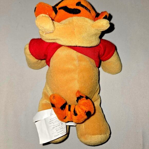 [VINTAGE] Disney Store Exclusive Tigger as Pooh Plush (1991) - Picture 6 of 7